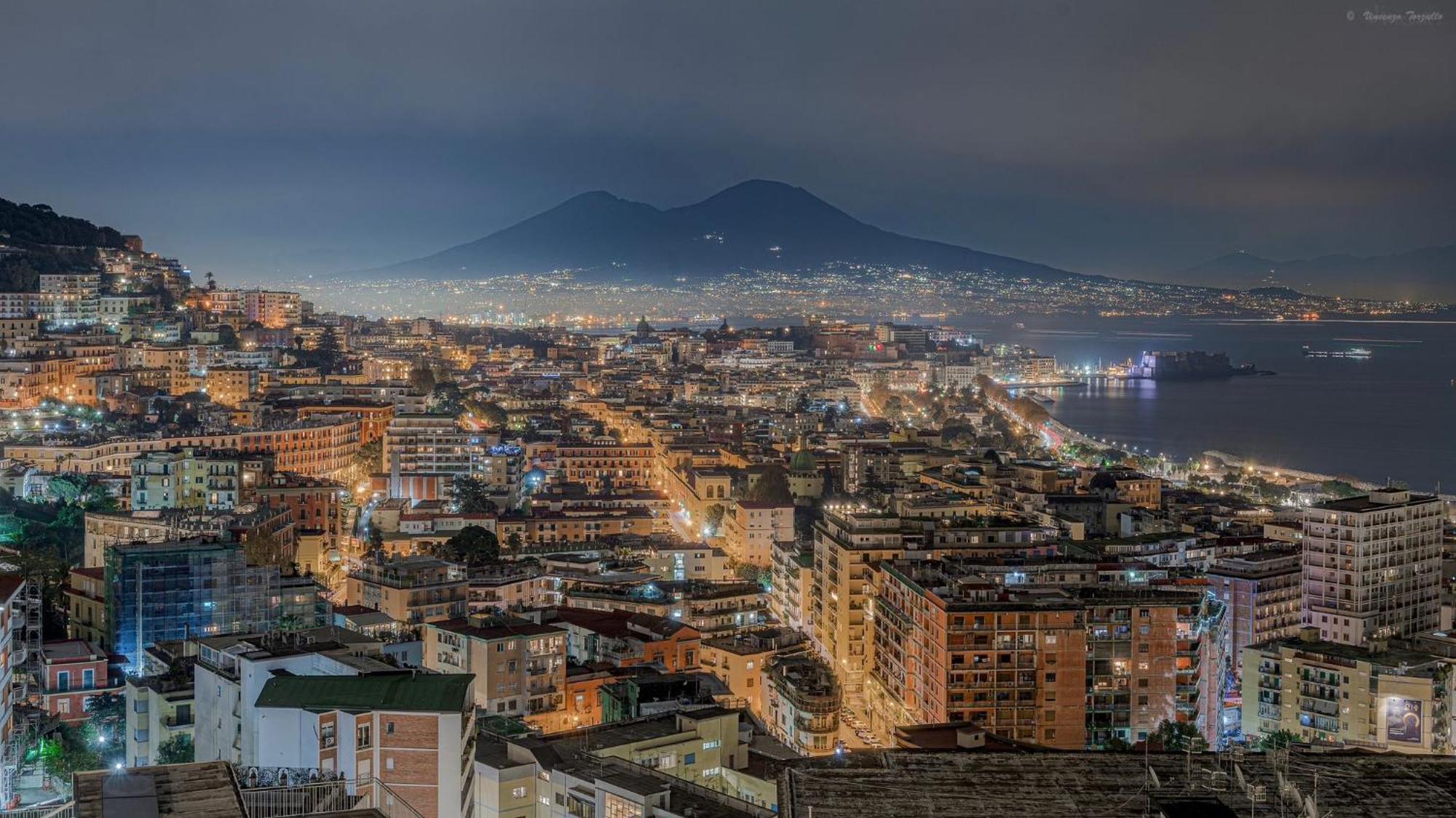 Chiaia Bilocale Panoramico Villa Napoli Eksteriør billede